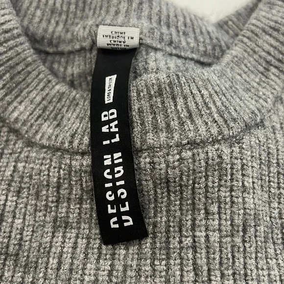 Design Lab Sweater - Picture 2 of 2